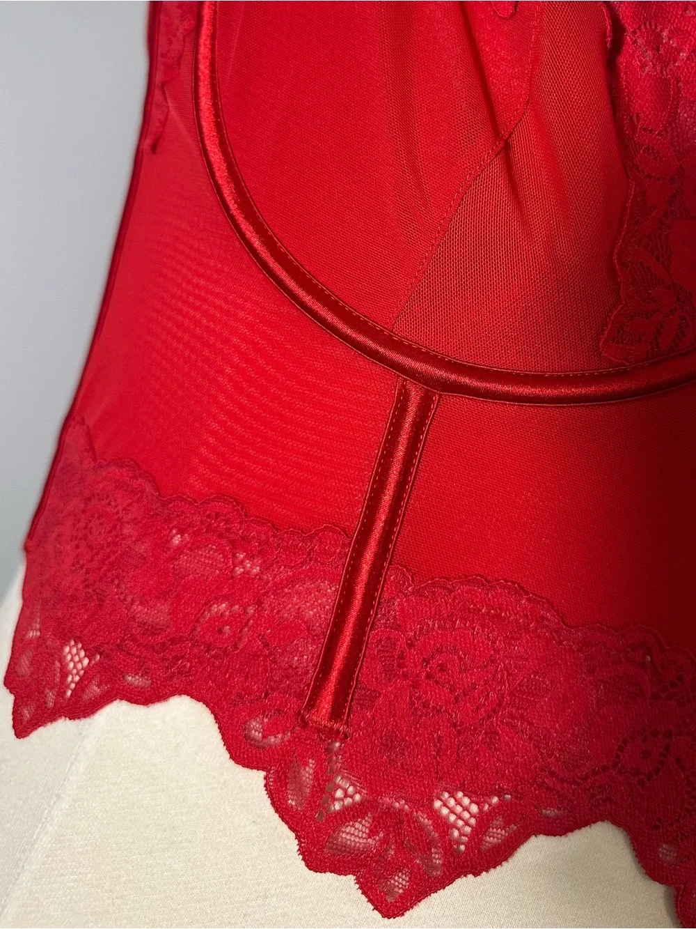 sofia by sofia vergara sexy red